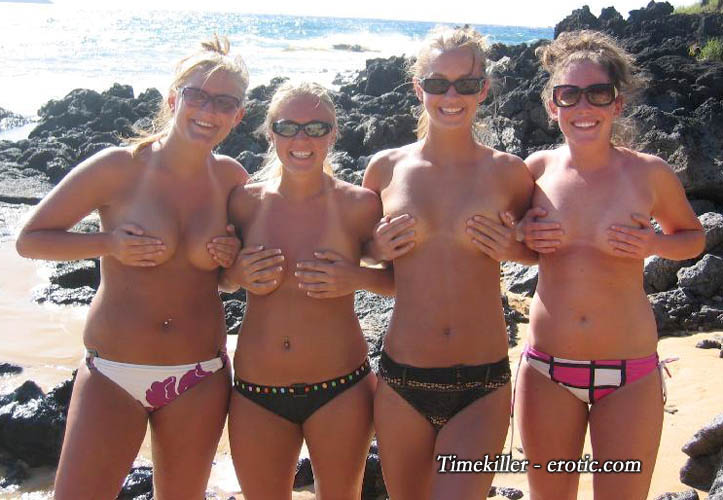 Grouptopless photos amateur girls on the beach