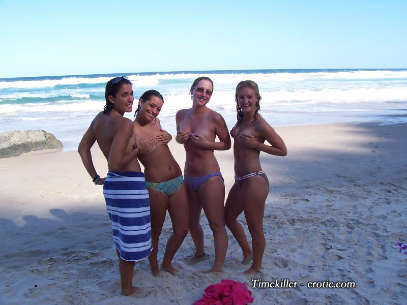 Grouptopless photos amateur girls on the beach