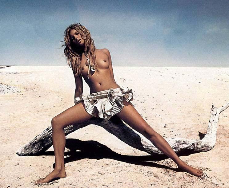 Naked celebrity - kate moss 