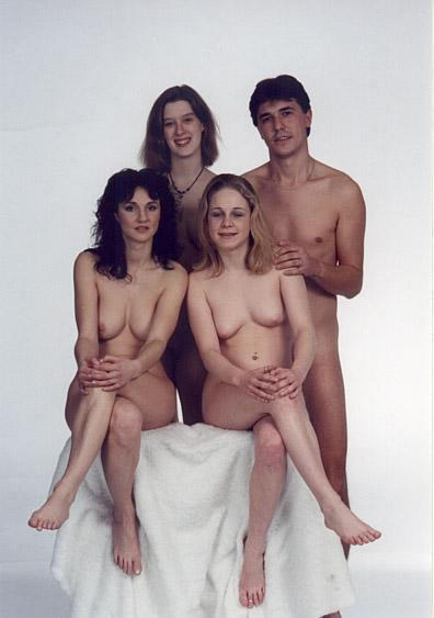Amateur family nudity