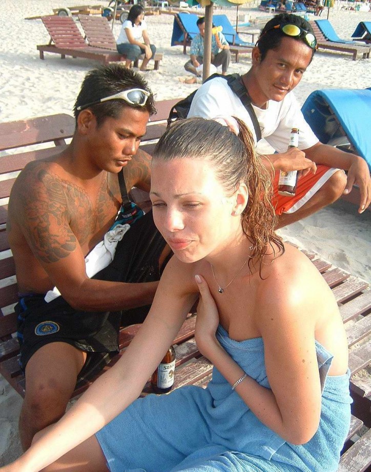 Two girls on vacation in thailand 