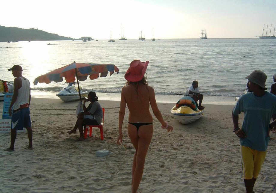 Two girls on vacation in thailand 