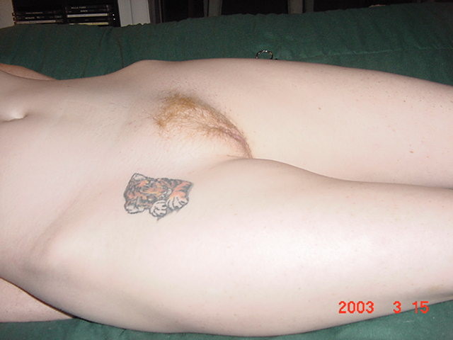 Redhead wife\\\'s pussy & creampie