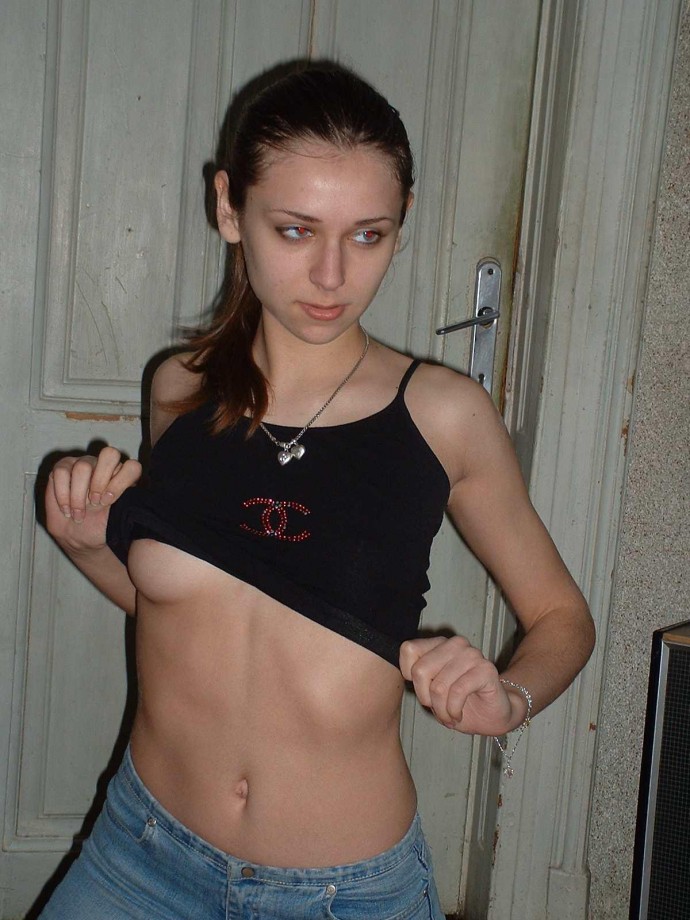 Very nice russian girlfriens possing for bf