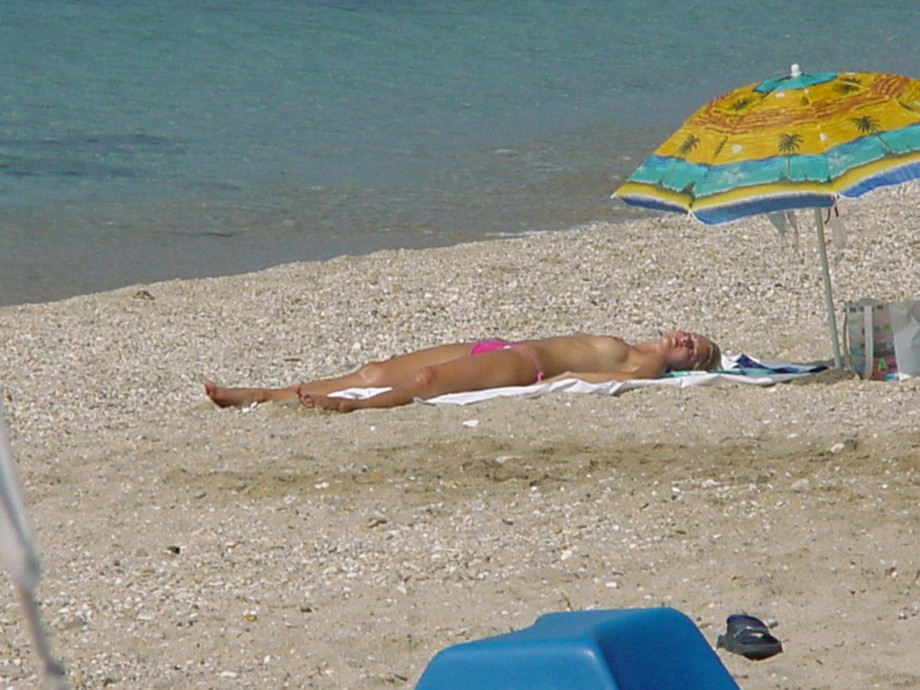 Greece nudist beaches