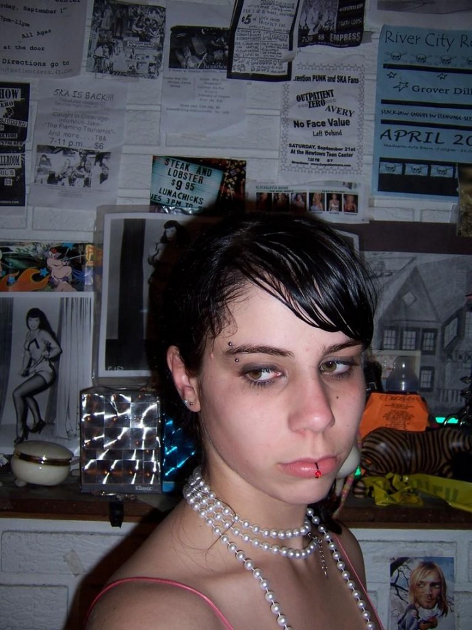 Amateur punkgirl