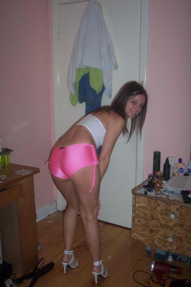 Amateur skinny girlfriend 