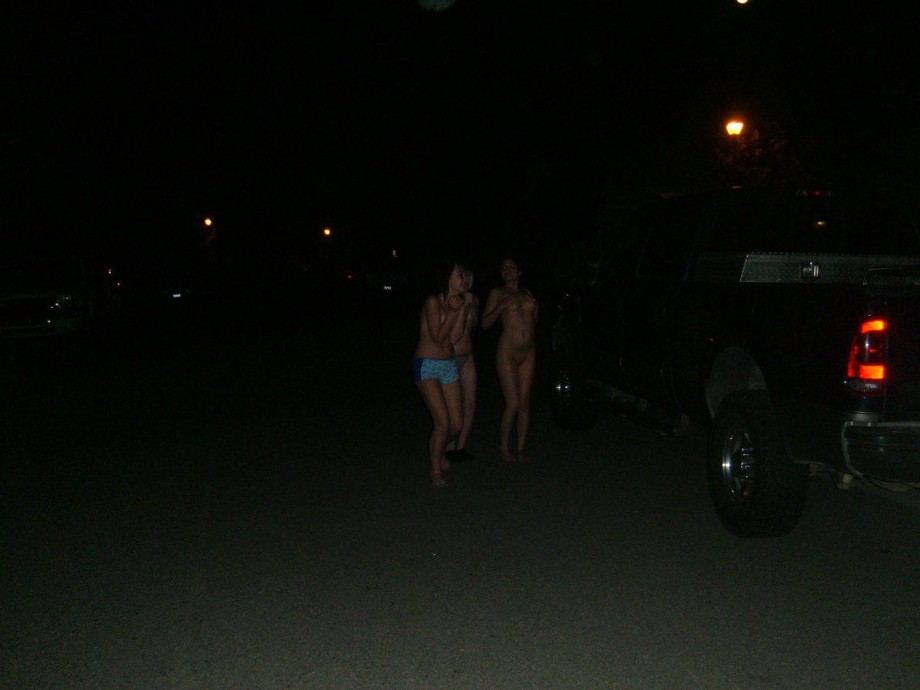 3 amateur girls -drunk and naked outdoor 