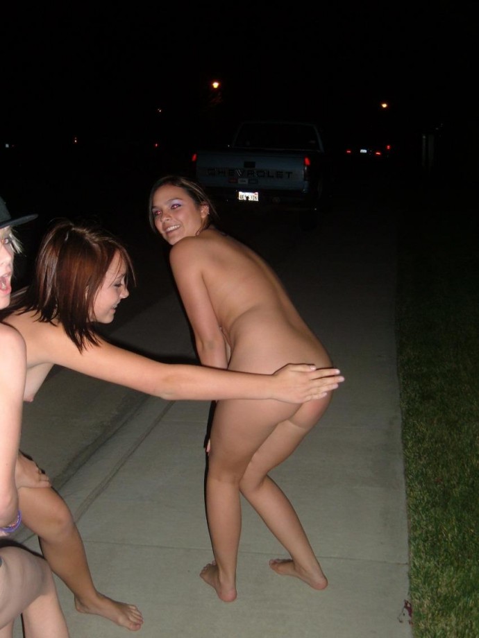 3 amateur girls -drunk and naked outdoor 