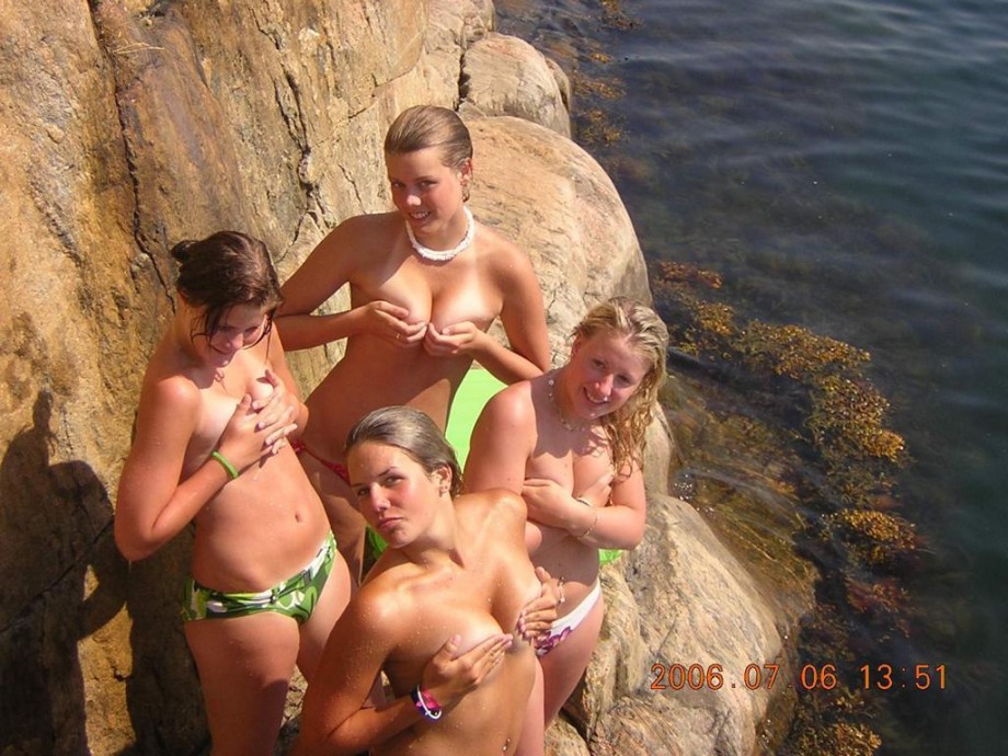 Amateur girls nude vacation 