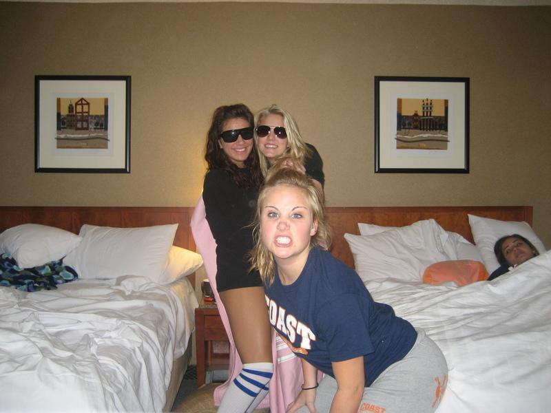 5 amateur girls selfshot naked - nude slumber part