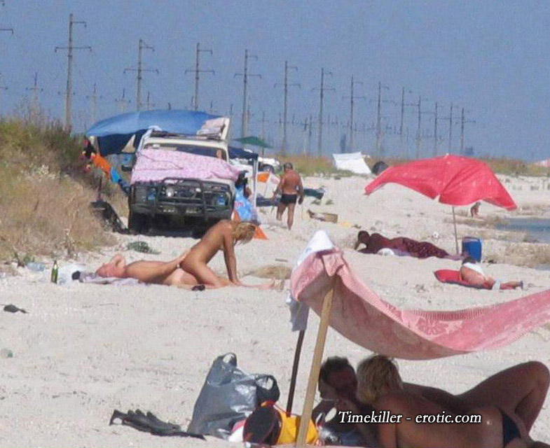 Hardcore amateurs photos from nude beach no.02 
