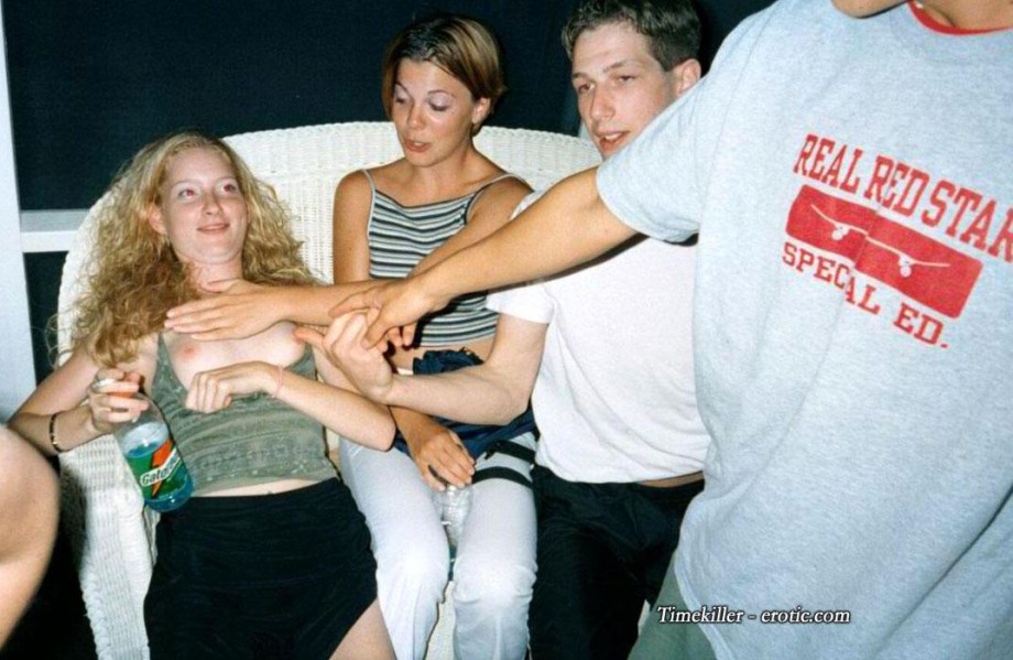 Young girls at party- drunk teenagers no.26