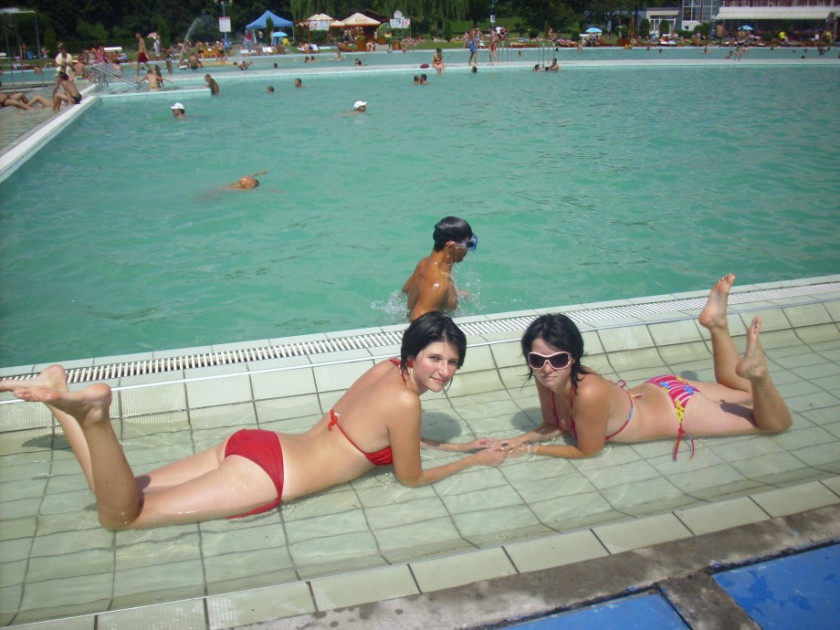 One day at open air pool with nude girlfriend