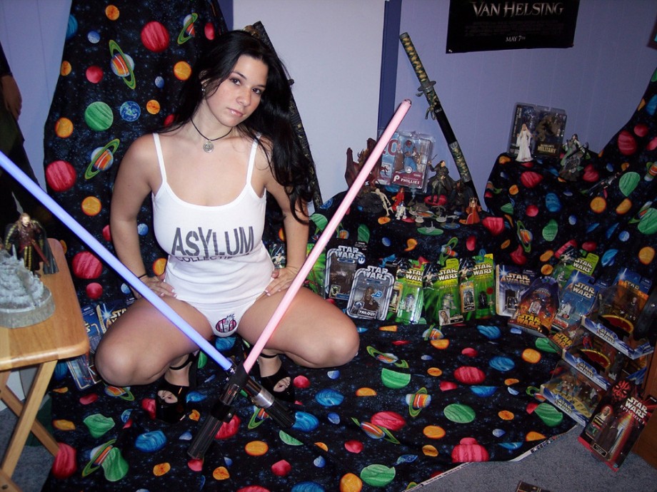 Sexy starwars girl with big boobs