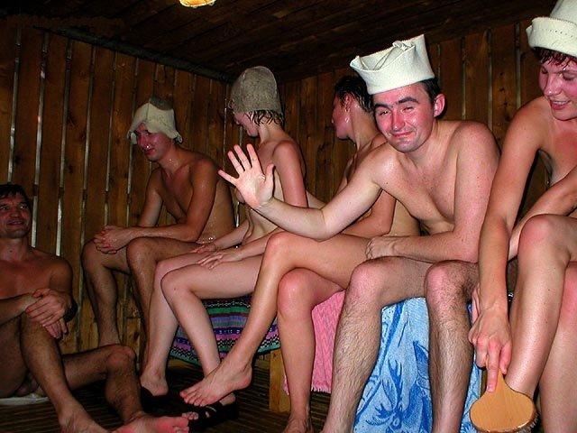 Fun in russian sauna - serie 01