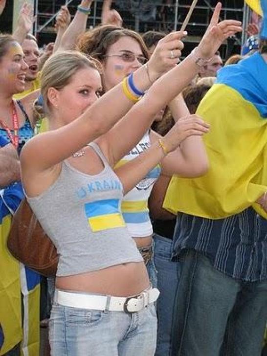Sexy soccer fans 