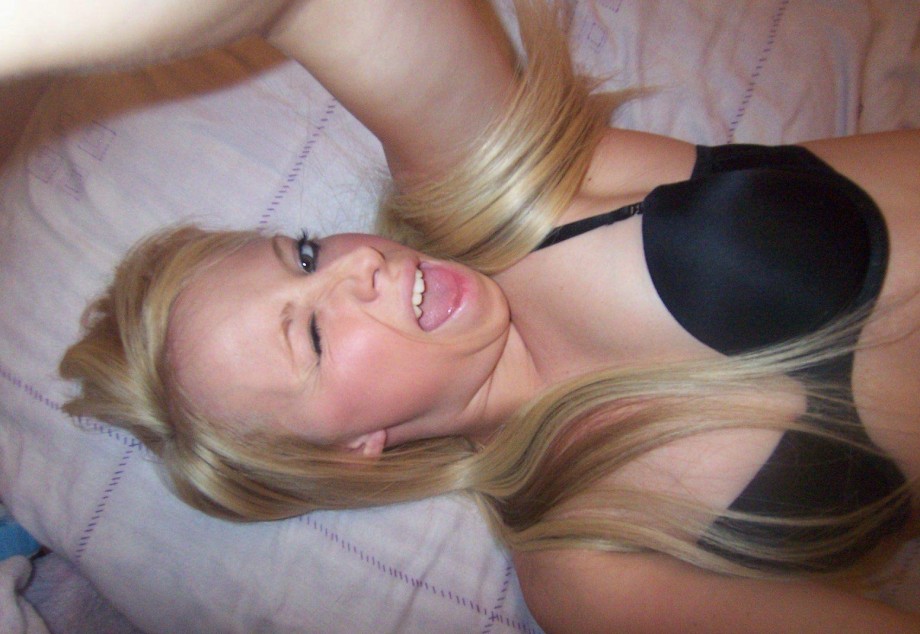 Sexy blonde teen amateur set