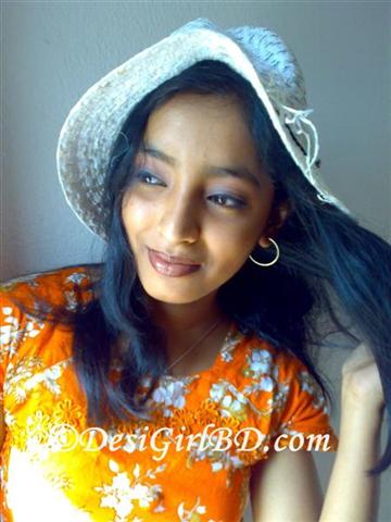 Amateur bangladeshi sexbomb
