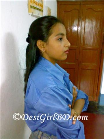 Amateur bangladeshi sexbomb