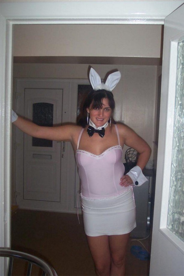 Girlfriend as bunny 