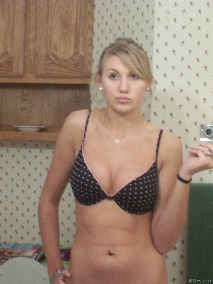 Selfshot pics - amateur white girl posing 