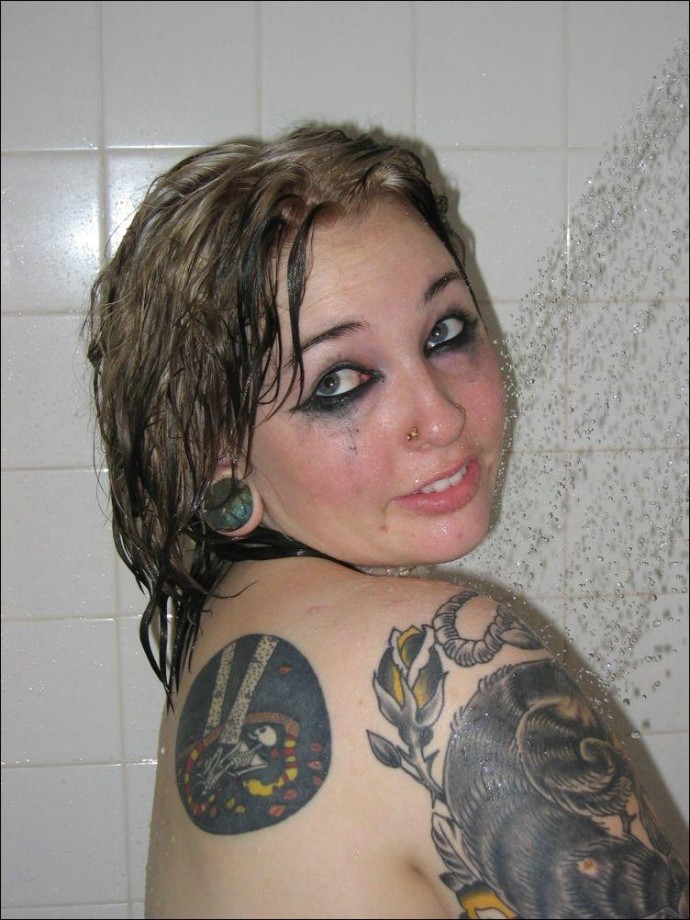 Dalila tatuada - girlfriend with tatoo