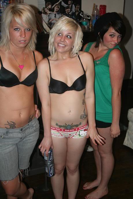 Drunk emo bailys girls nite bra n panty party