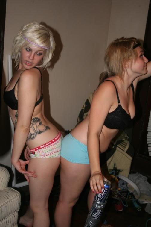 Drunk emo bailys girls nite bra n panty party