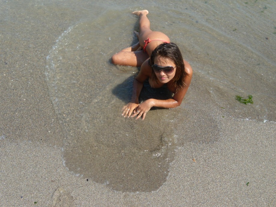 Topless girls and sand (romanian beaches) 001