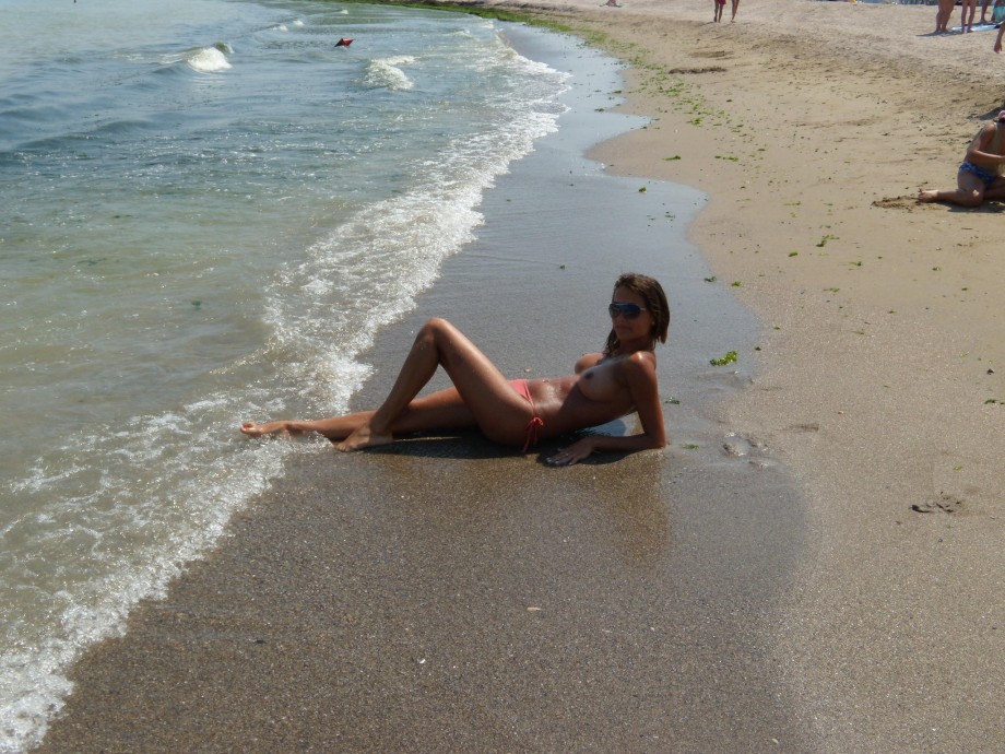 Topless girls and sand (romanian beaches) 001