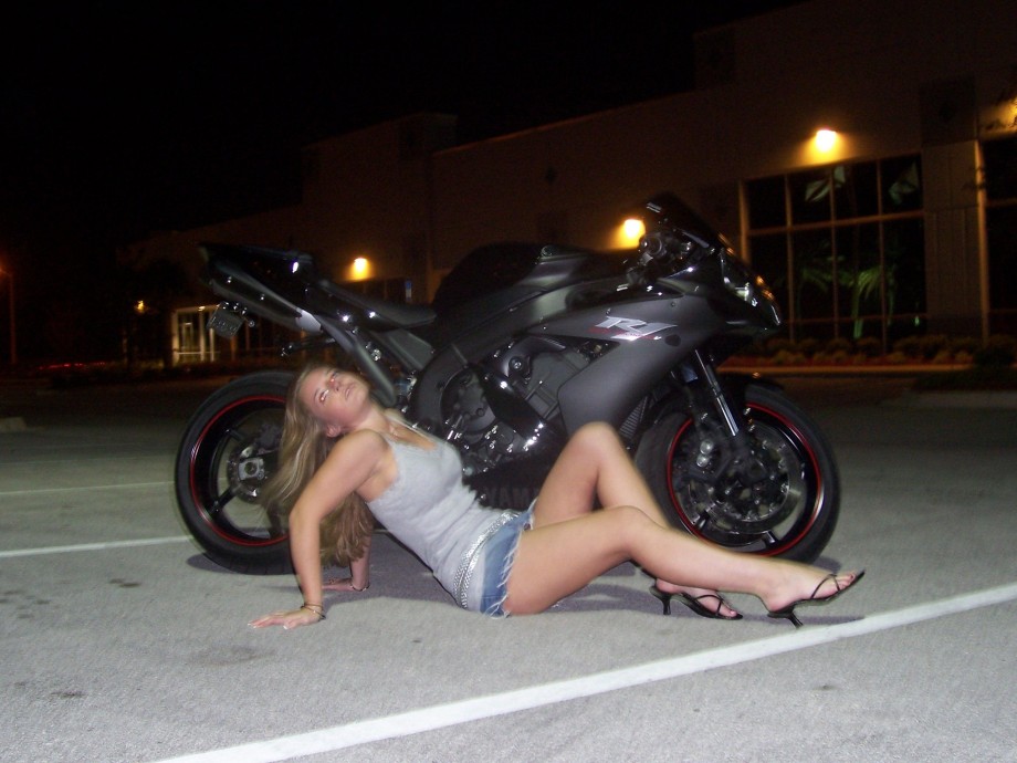 Motbike posing teen amateur