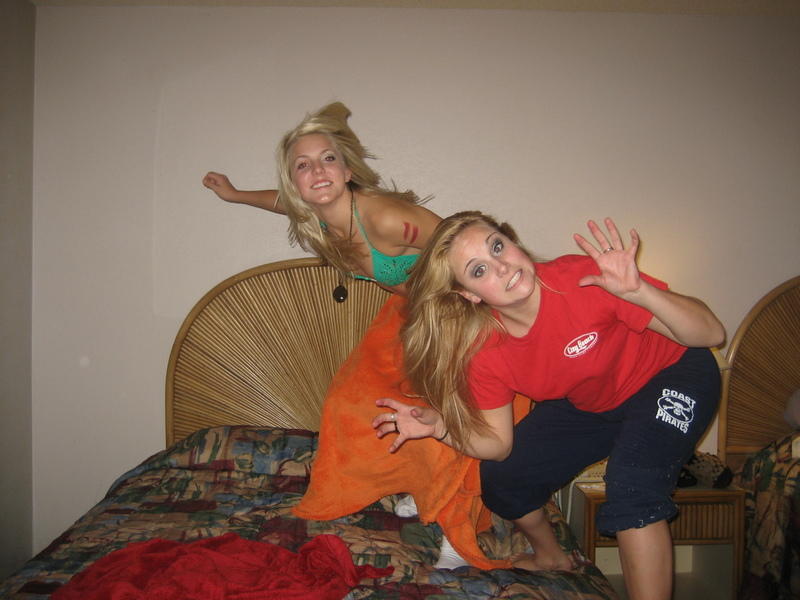 Wow - crazy naked jumping girls