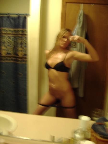 Blonde selfshot