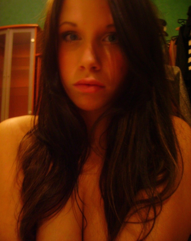 Amateur sweet teen