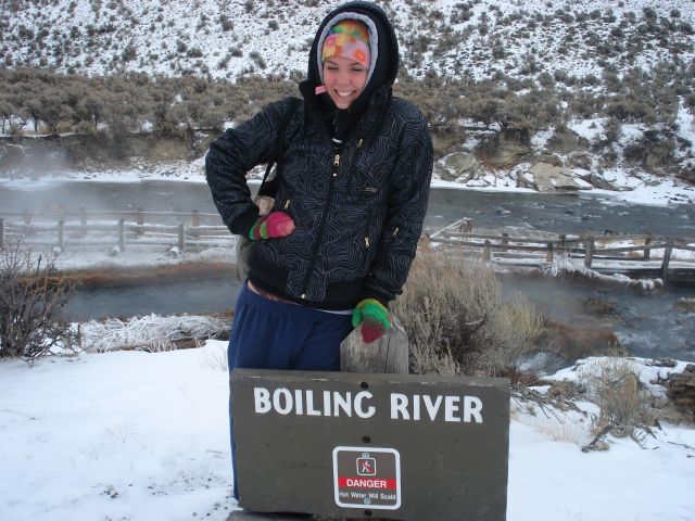 Boiling river 