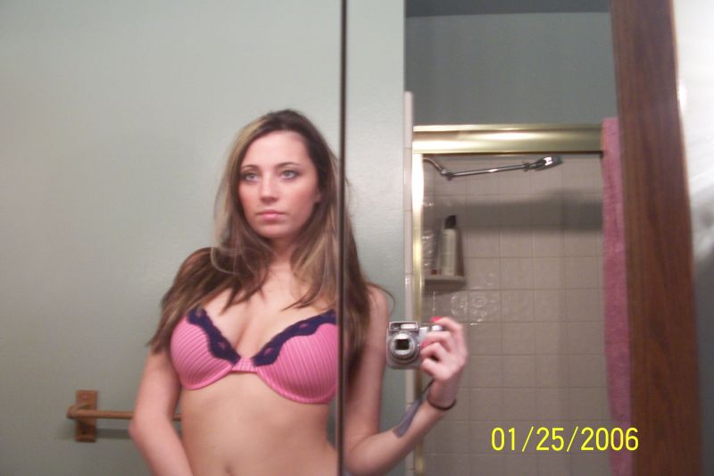 Sexy amateur girl selfshots