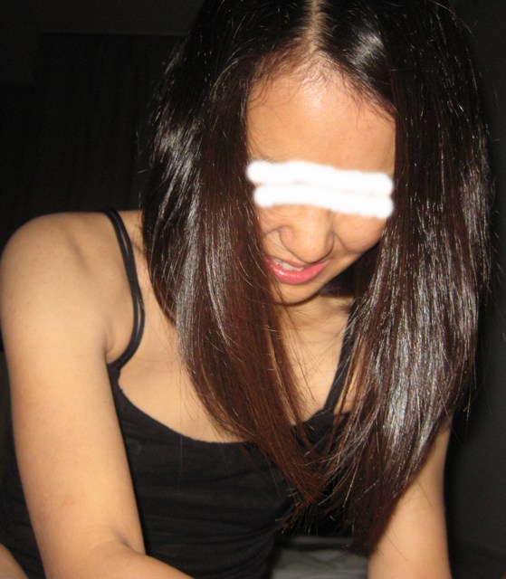Asian housewife hitomi