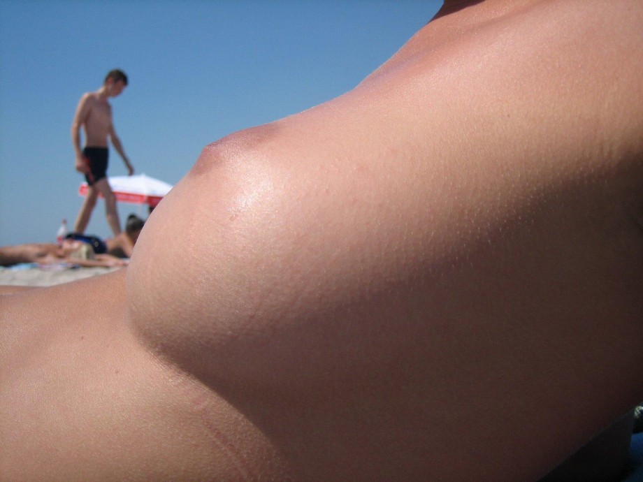 At the beach nudsim 