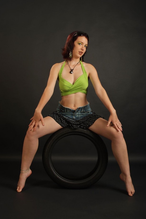 Amateur model 2