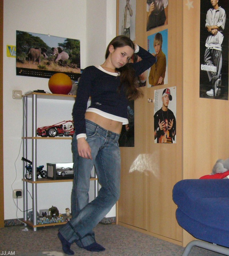 Young gf becca pose at home