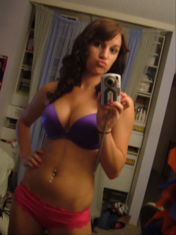 Selfshots - teen girl