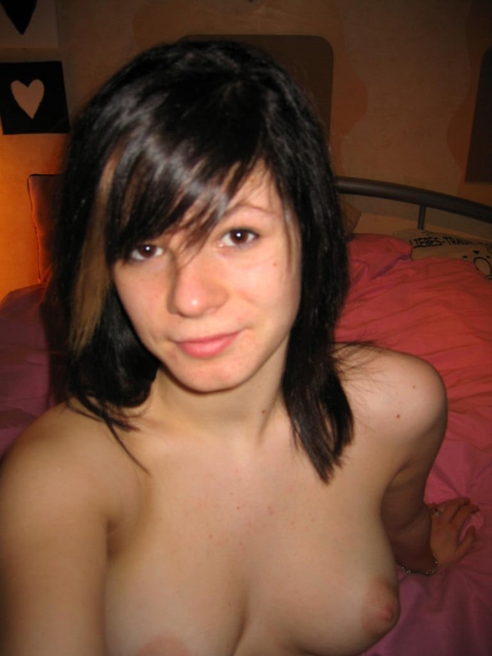 Young hot and naked girl