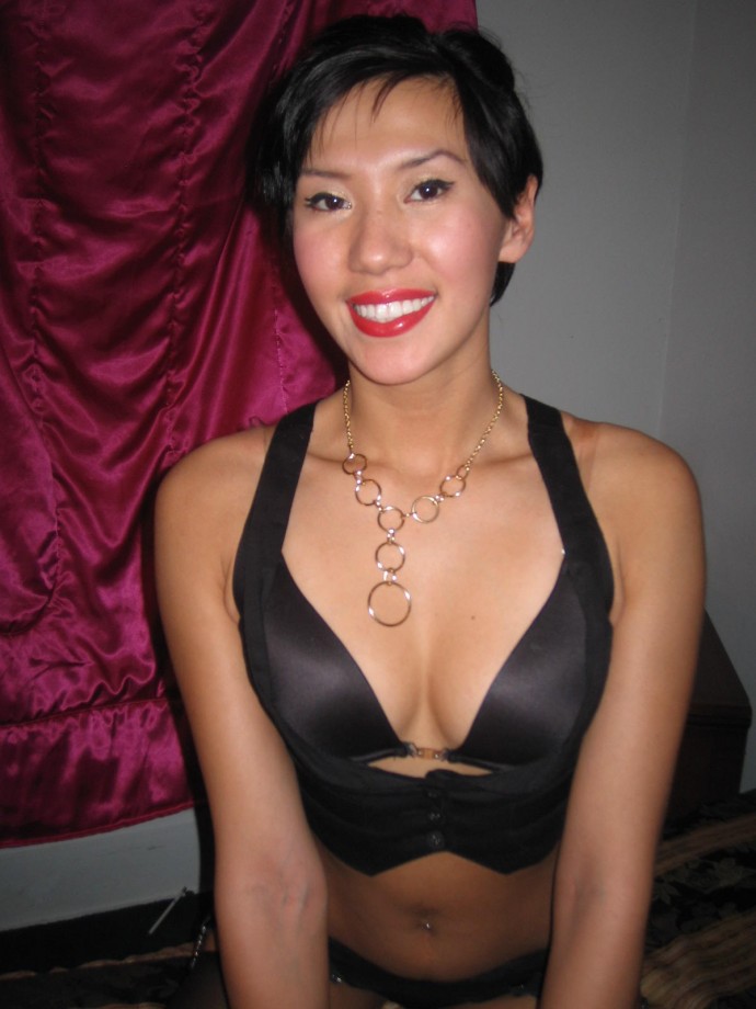 Naked asian wife