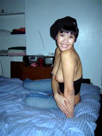 Naked asian wife