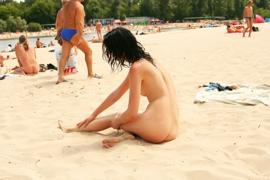 Nudist woman