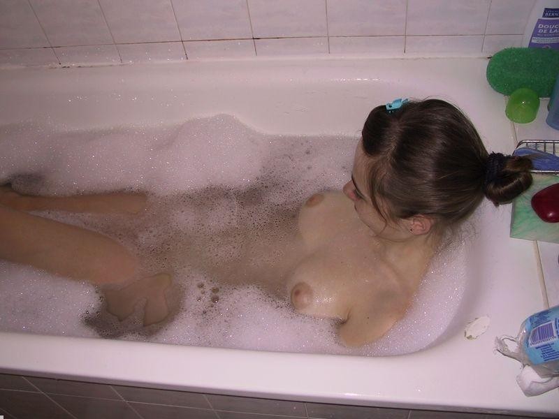 Girls in bath 47