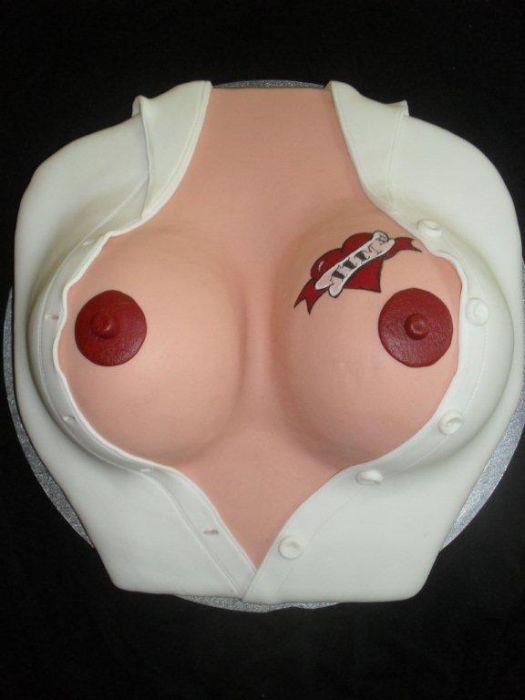 Boobs cakes