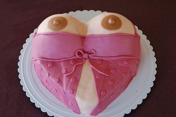 Boobs cakes