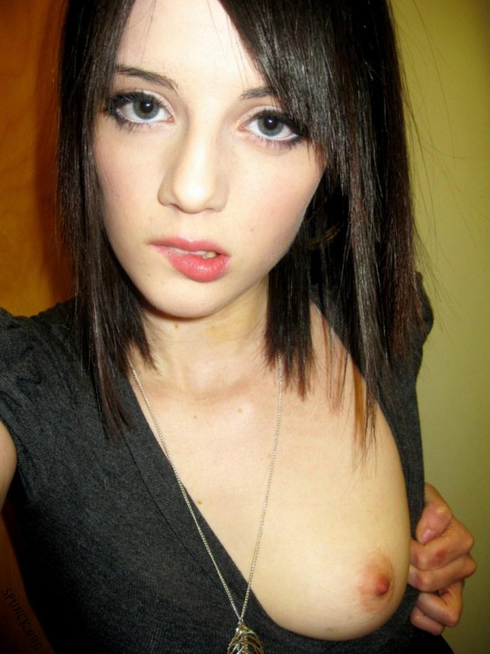 Selfshots - hot young girl